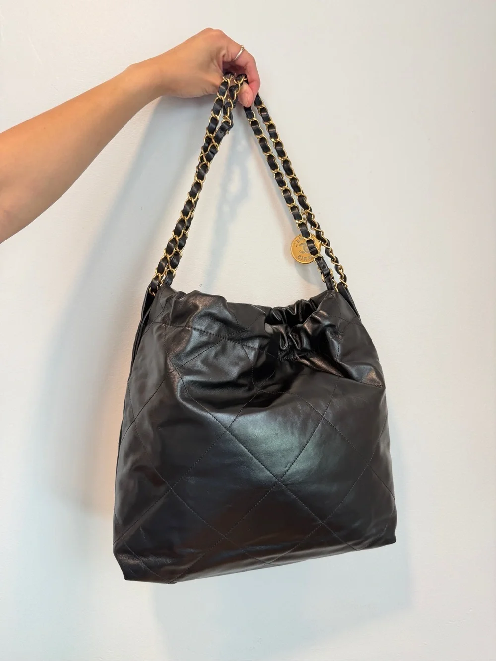 Brand new full set CHANEL 22 size small